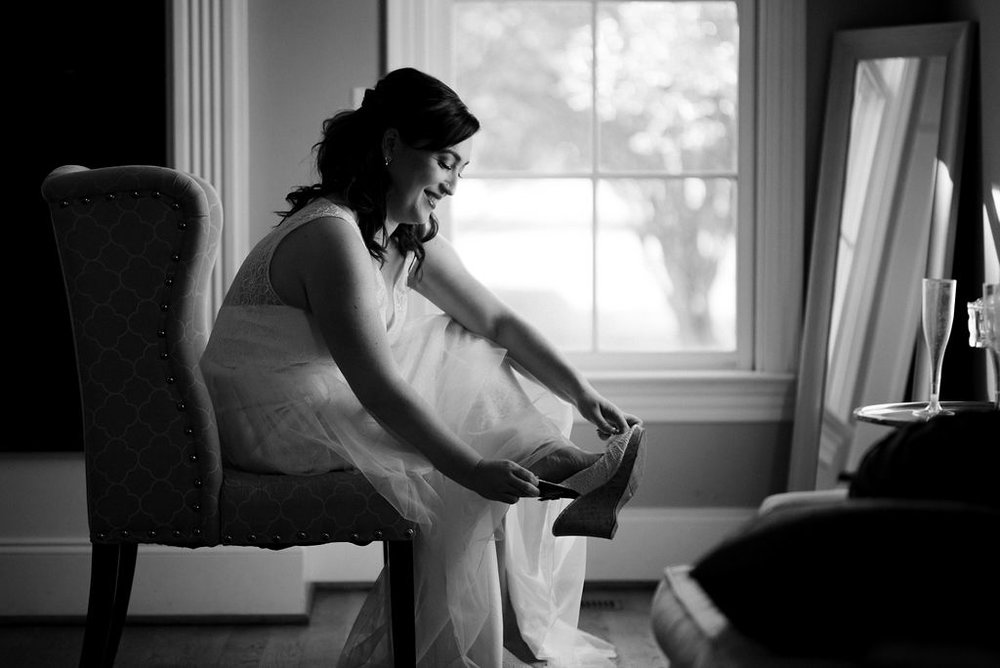 Getting Ready in Bridal Suite at The Oaks at Salem Wedding in Apex, NC by Charlotte Wedding Photographers