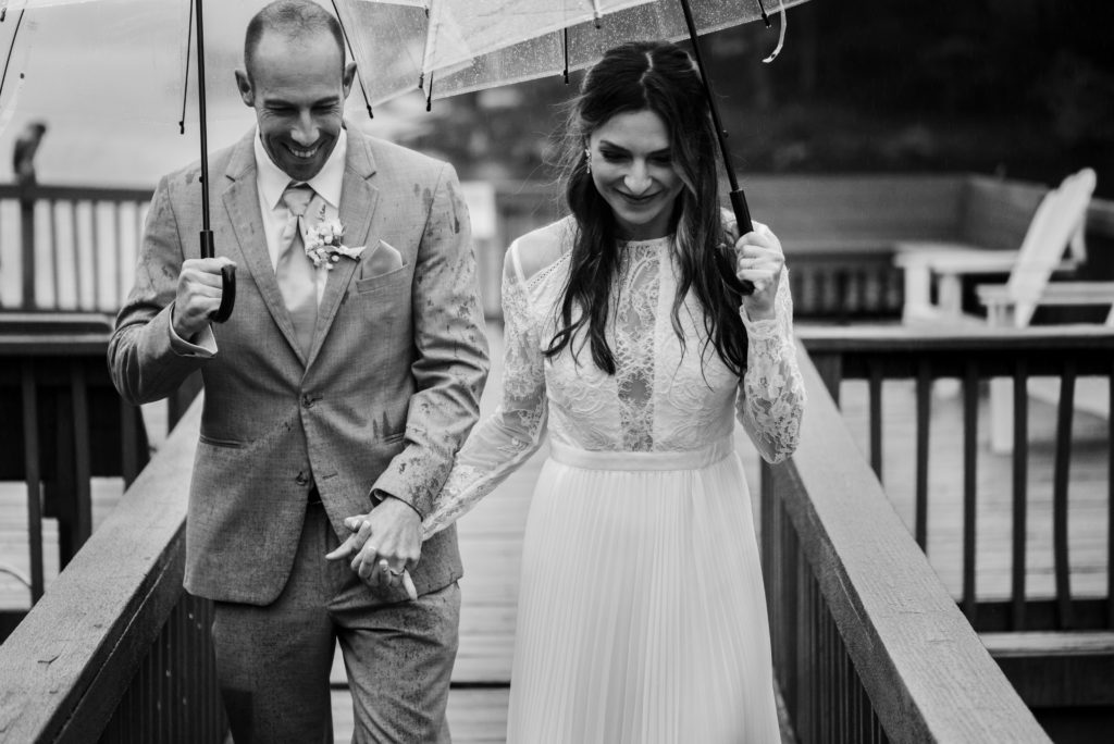 Black and White Rainy Day Wedding Photos
