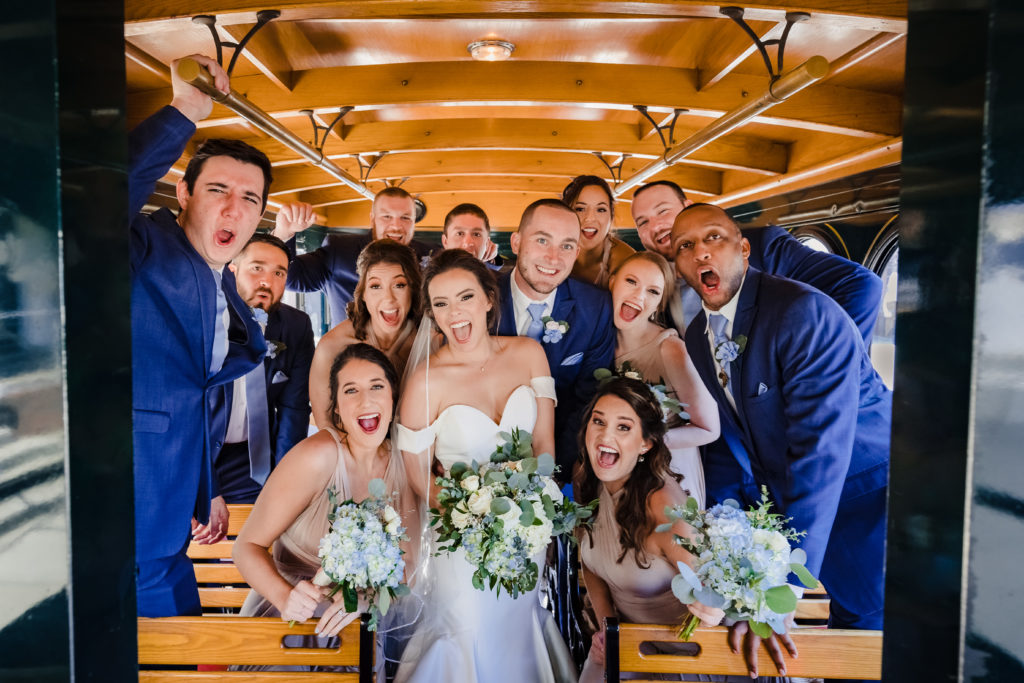 Trolley Wedding Picture Ideas