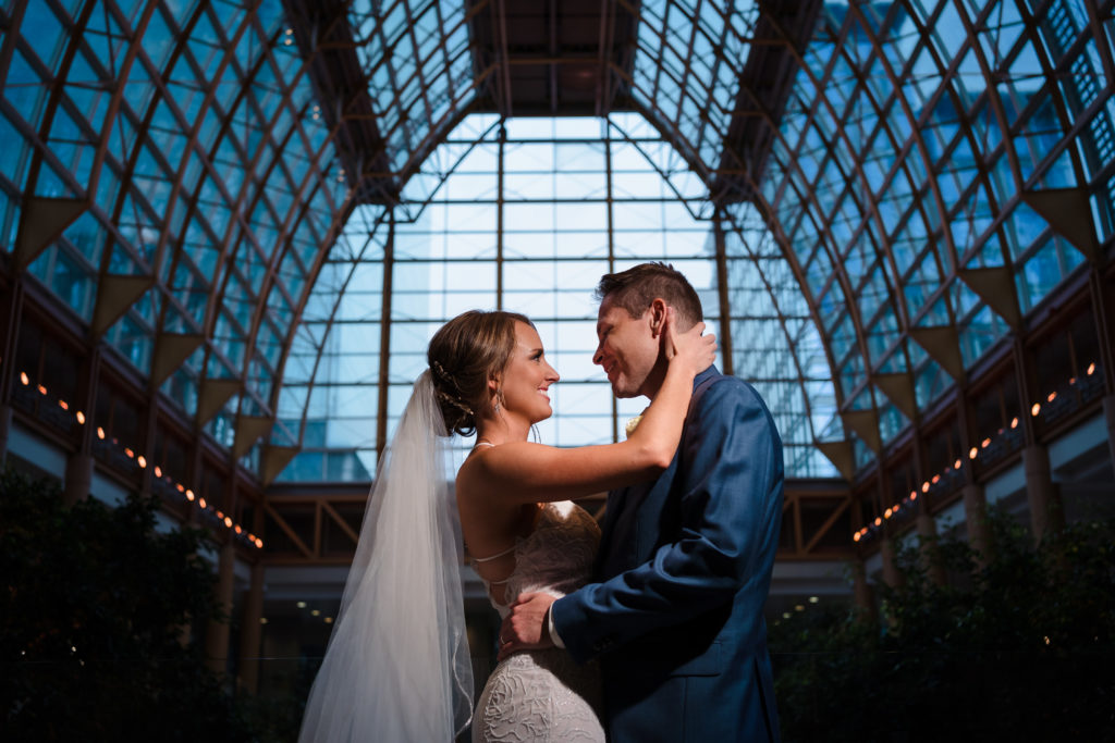 Creative Founders Hall Wedding Portrait with Bride and Groom