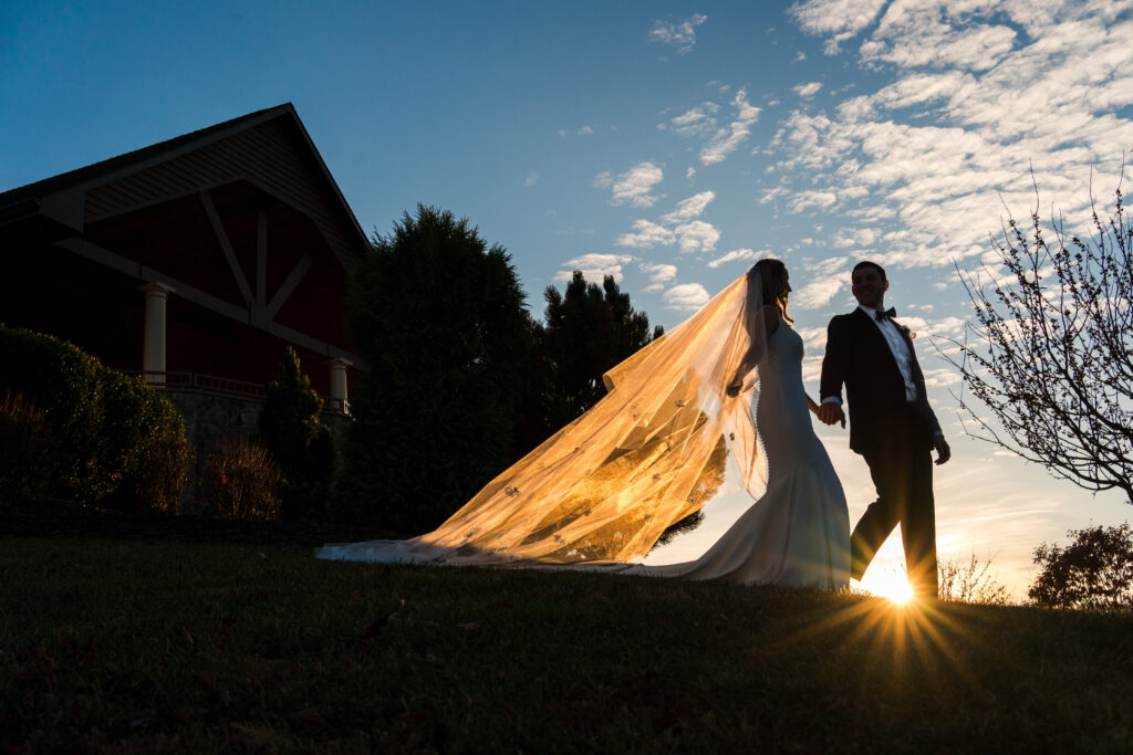 fall Mountain House Inn wedding silhouette