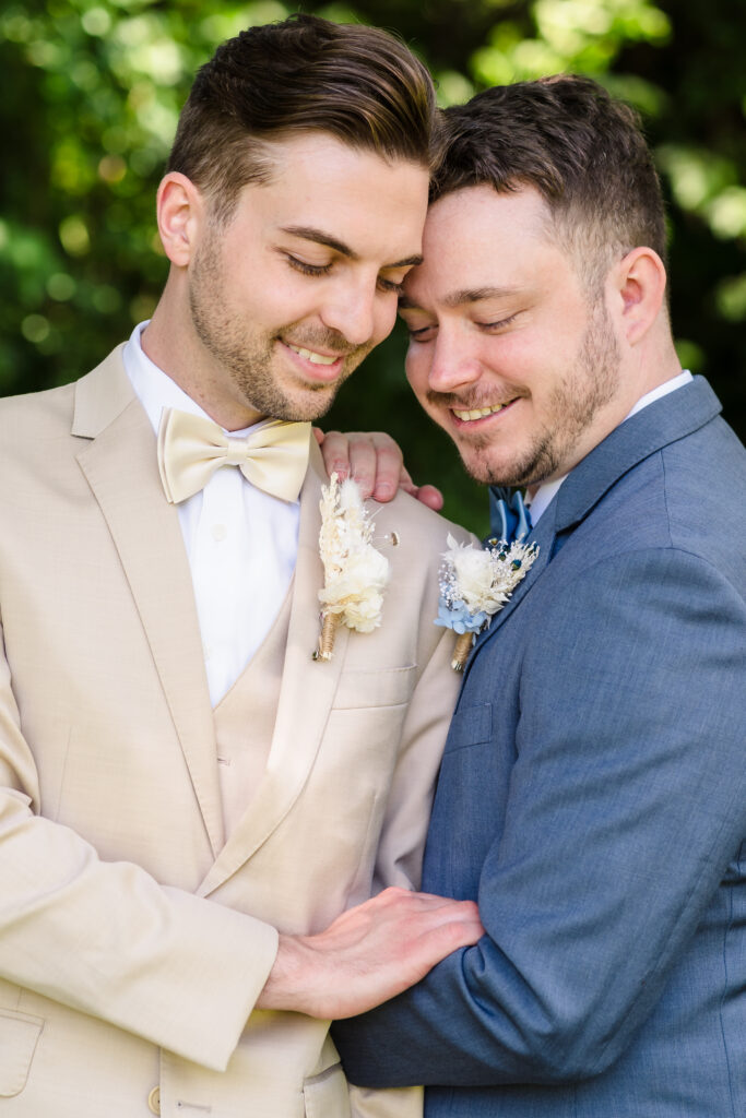 intimate groom portraits