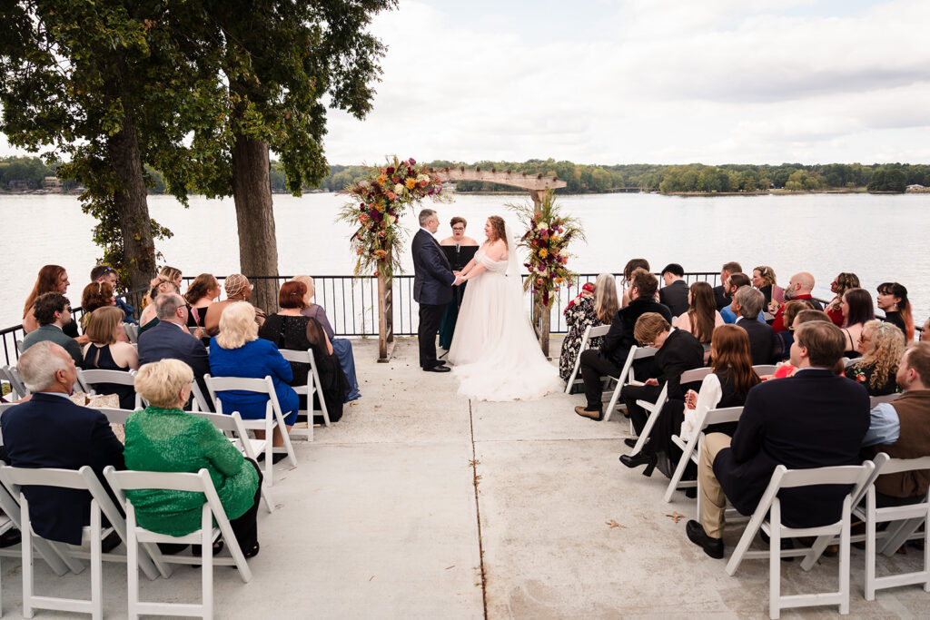 Lake Wylie Wedding ceremony